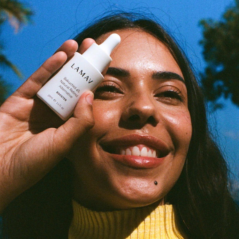 Natural retinol alternative serum by LAMAV with 4% Bakuchiol, Green Tea and Ashwagandha for smoother radiant skin.