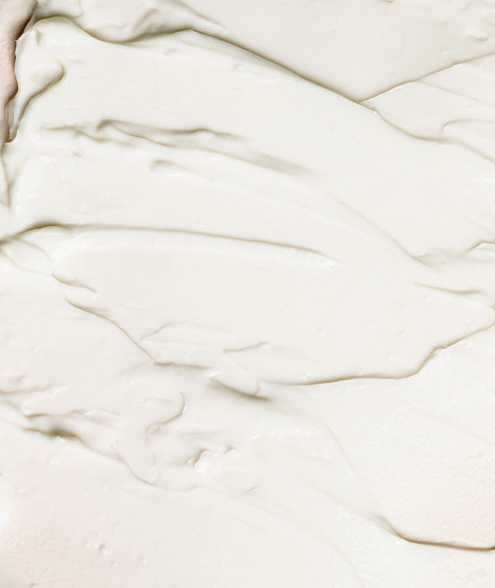 Smooth creamy texture of LAMAV organic makeup primer for a hydrated foundation base