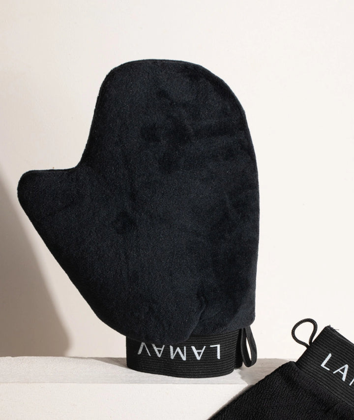 LAMAV black body tanning mitt shaped to fit the hand for a secure, comfortable grip