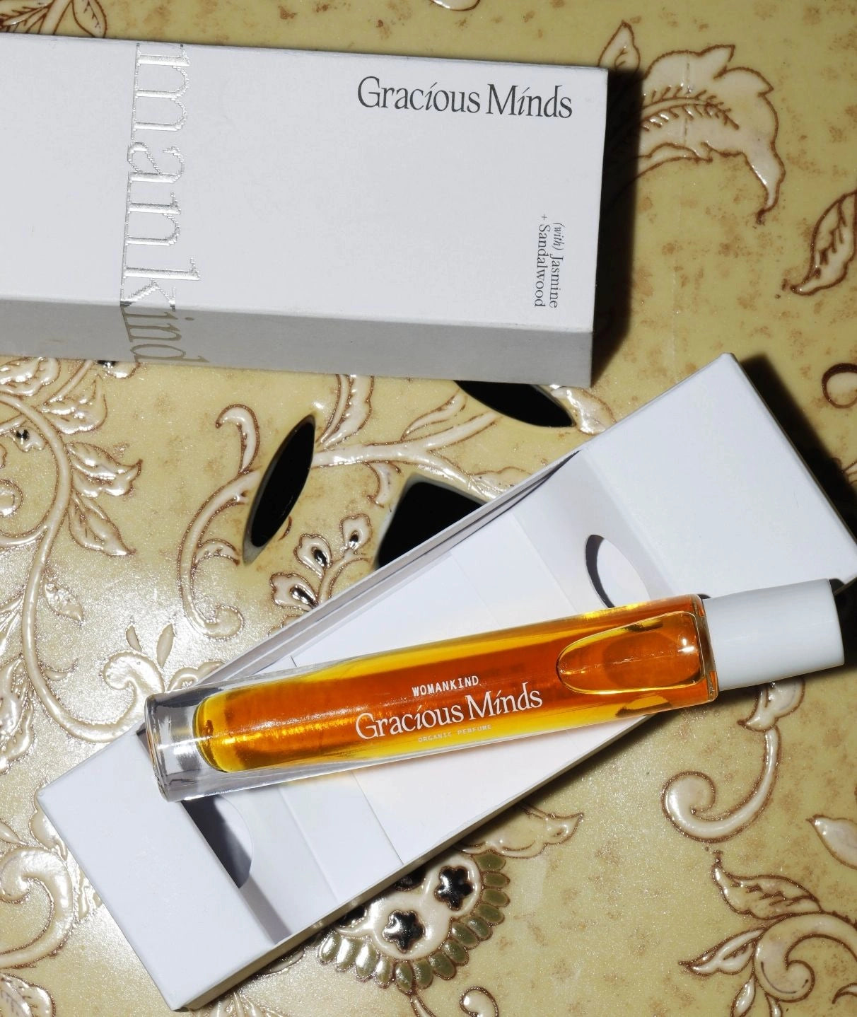 Womankind Organic Perfume Roll-On 10ml – Gracious Minds