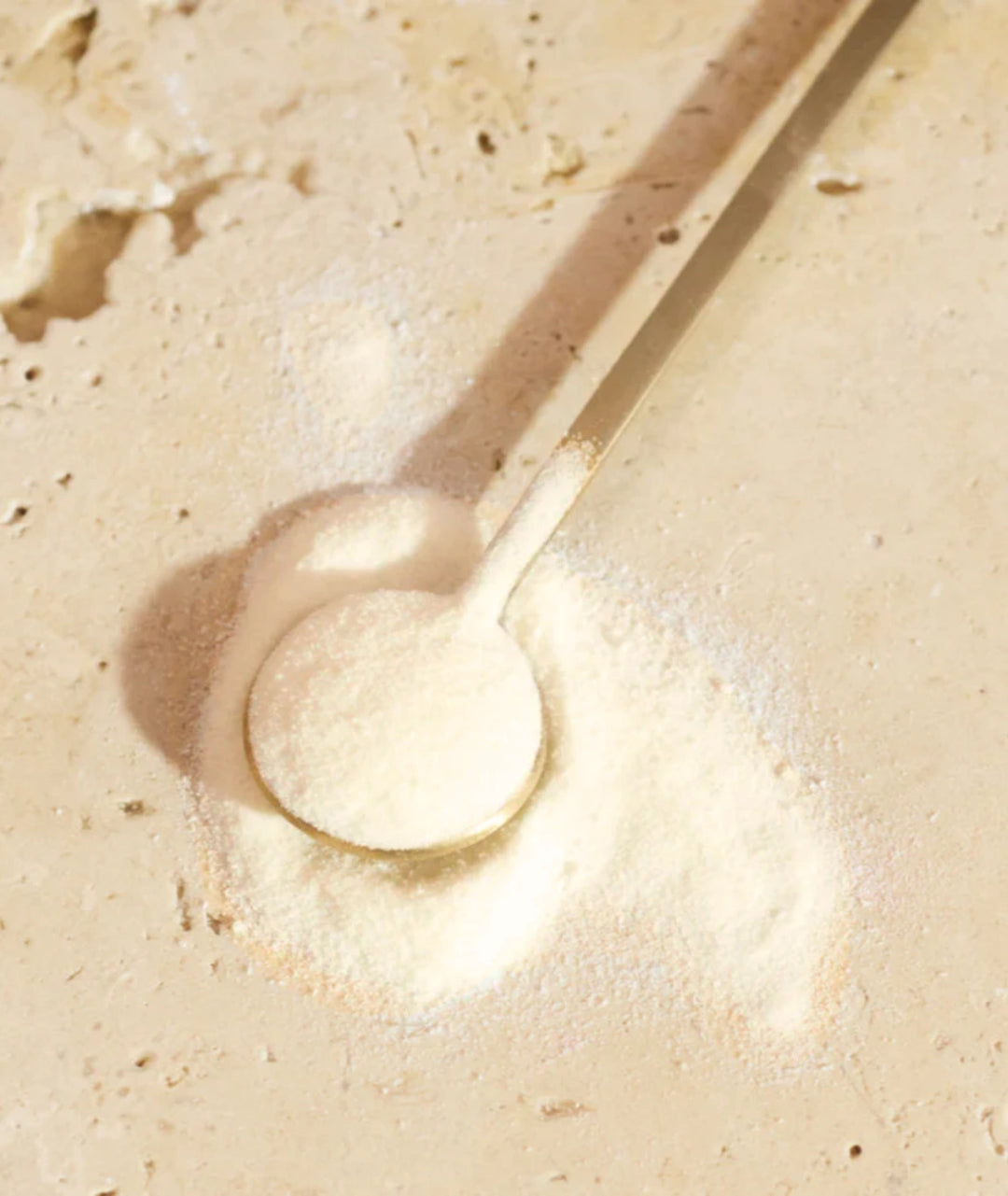 Close-up texture of Innour Natural Marine Collagen Summer Fruits powder, showcasing premium marine collagen supplement for beauty and wellness support.