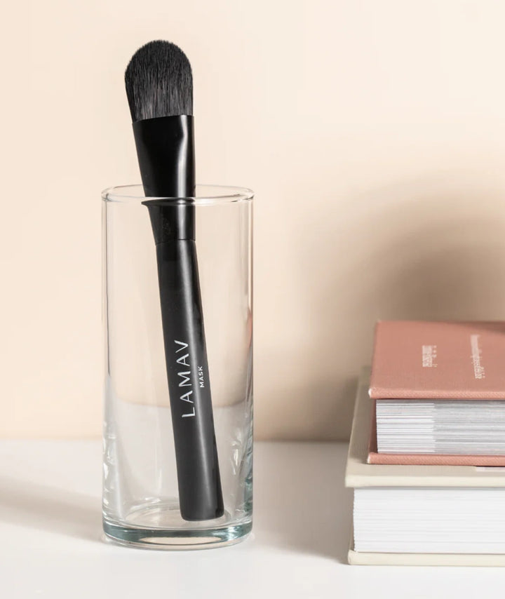LAMAV brightening mask application brush designed for smooth, even skincare mask application, helping create a mess-free at-home facial experience.