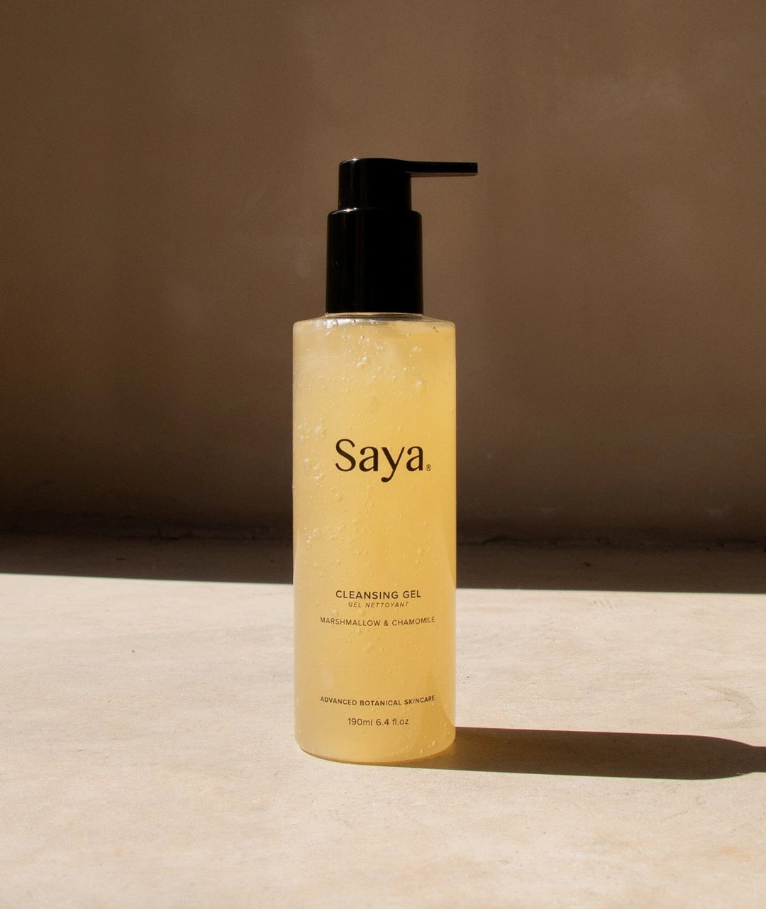 Saya Cleansing Gel removes impurities while maintaining skin hydration.